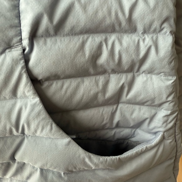 Lululemon Pack It Down Jacket – Blue Linen – Size 10 - Picture 8 of 10